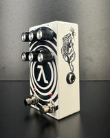 Earthquaker Devices Sunn O))) HalfLife Octave Distortion Brian's Guitars Exclusive
