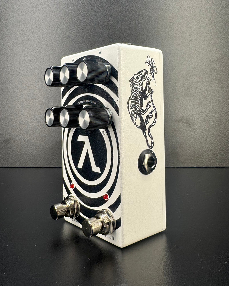 Earthquaker Devices Sunn O))) HalfLife Octave Distortion Brian's Guita