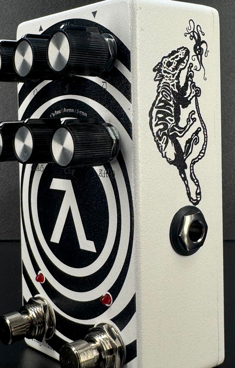 Earthquaker Devices Sunn O))) HalfLife Octave Distortion Brian's Guita