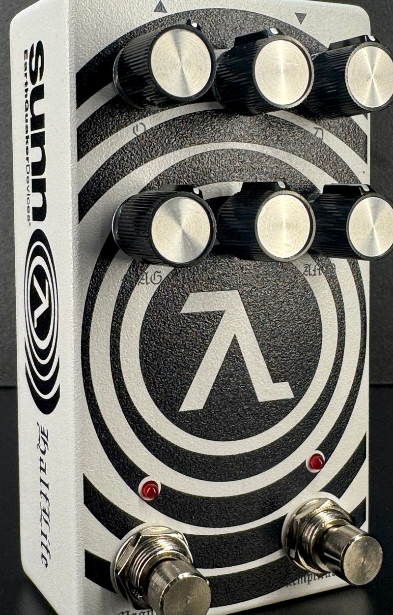 Earthquaker Devices Sunn O))) HalfLife Octave Distortion Brian's Guita