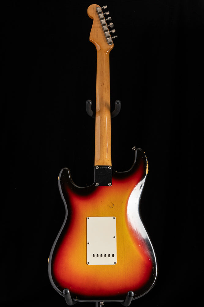 1965 Fender Stratocaster 3 Tone Sunburst