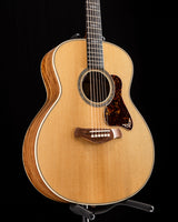 Taylor Gold Label 814e Super Auditorium Natural