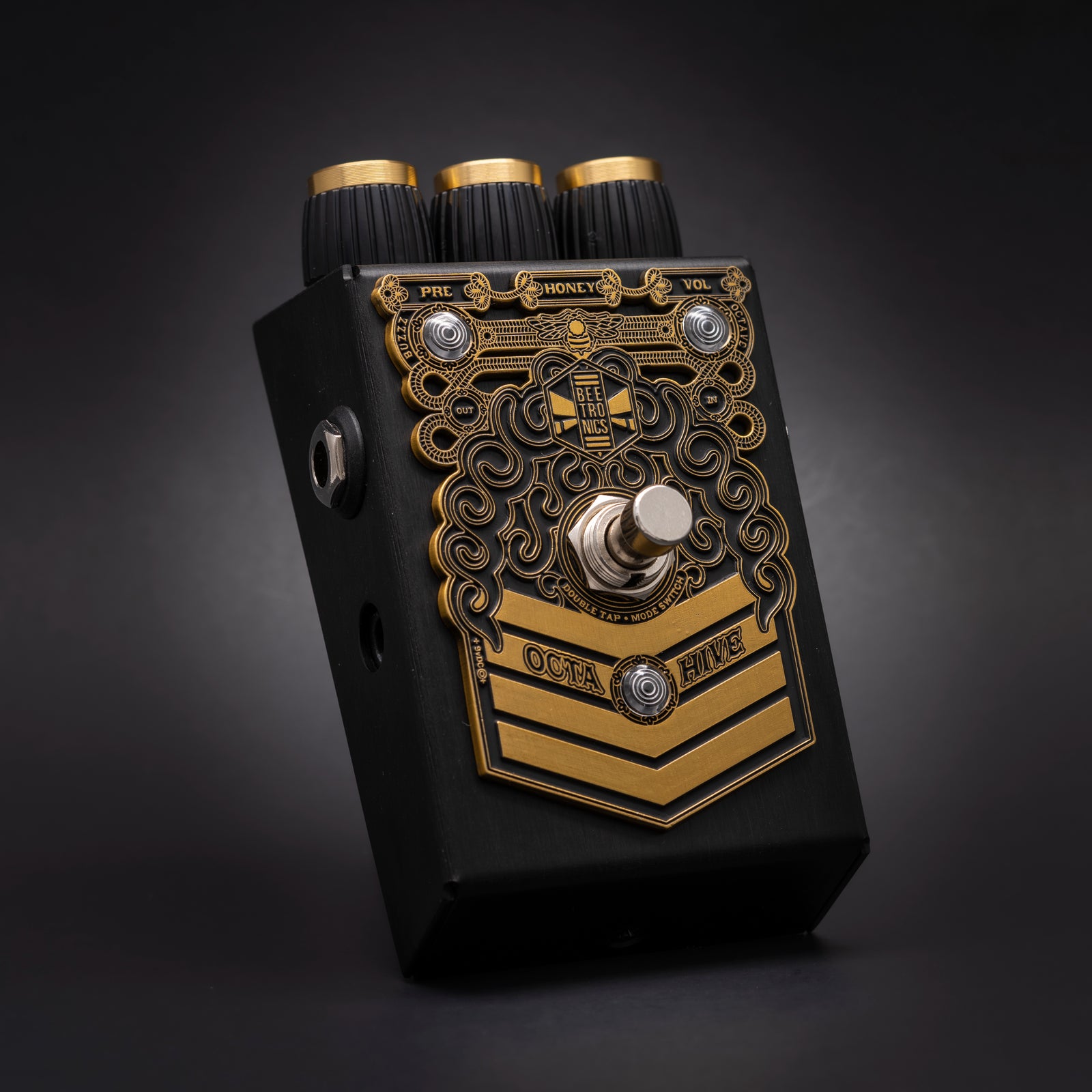 Beetronics Octahive Dual Footswitch Limited | Custom Arrow Finish