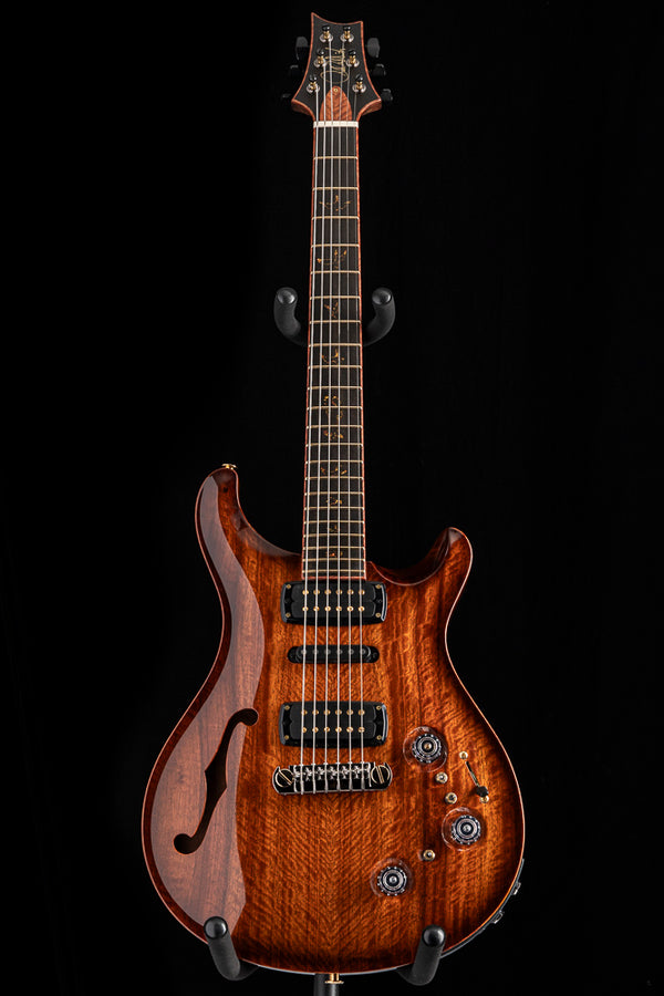 Paul Reed Smith Employee Modern Eagle V Semi-Hollow Piezo Natural Smokeburst