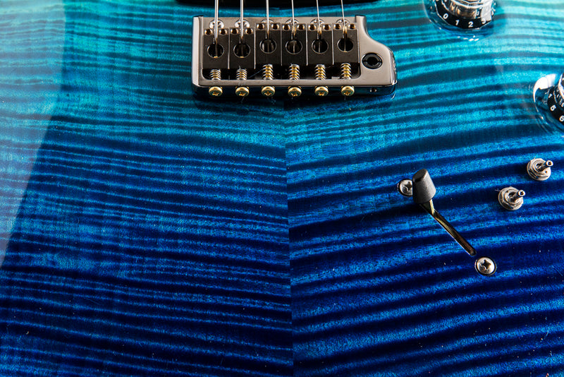 Paul Reed Smith Wood Library Artist Modern Eagle V Brian's Guitars 15th Anniversary Beach Fade Limited