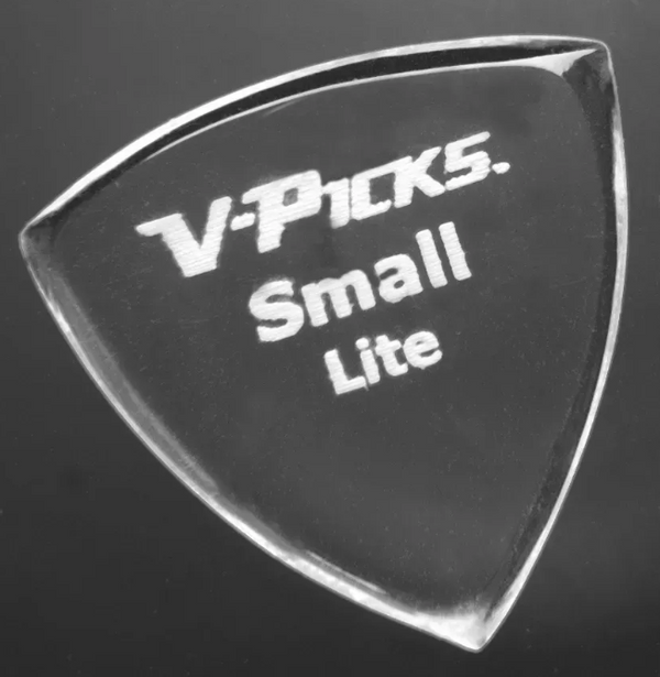 V Picks Small Pointed Small Lite Clear