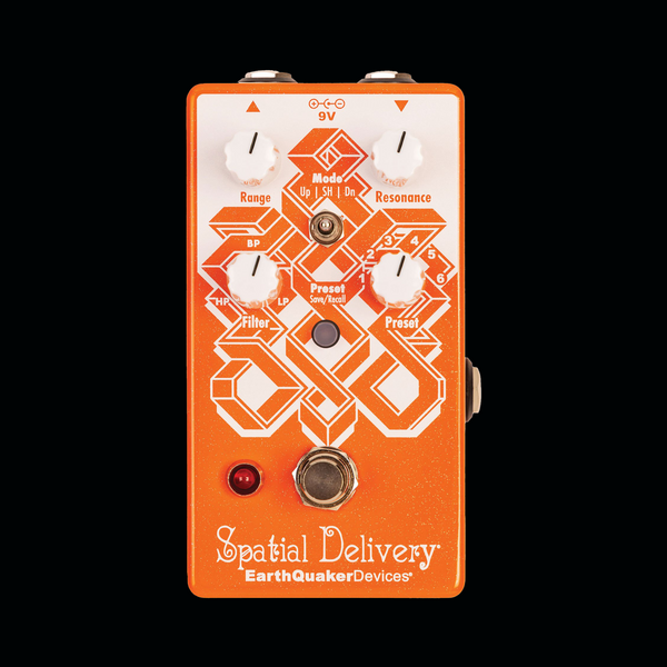 Earthquaker Devices Spatial Delivery Envelope Filter with Sample & Hol