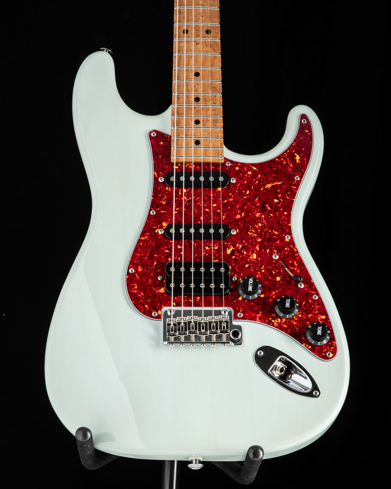 人気海外ブランドアイテム｜ファッション通販 SuhrClassicSPaulowniaWhite7450 ギター