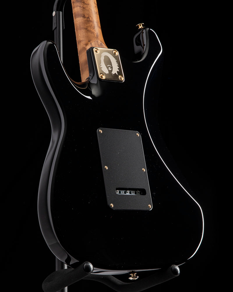 mateus asato gear Suhr Mateus Asato Signature Classic S Black