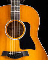 Taylor 217e Plus Special Edition Honeyburst