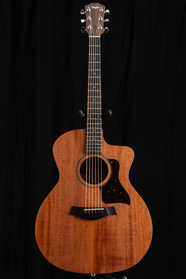 Taylor 24ce Sapele