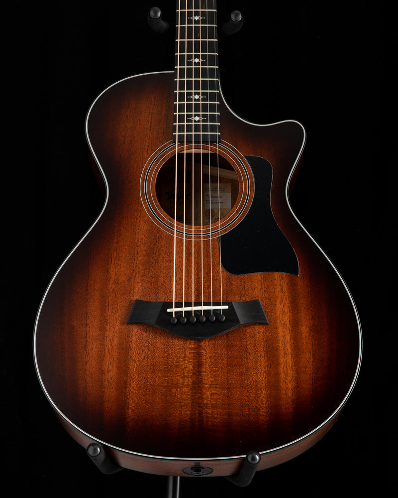 Taylor 322ce 12-Fret V Class Acoustic-Electric Guitar