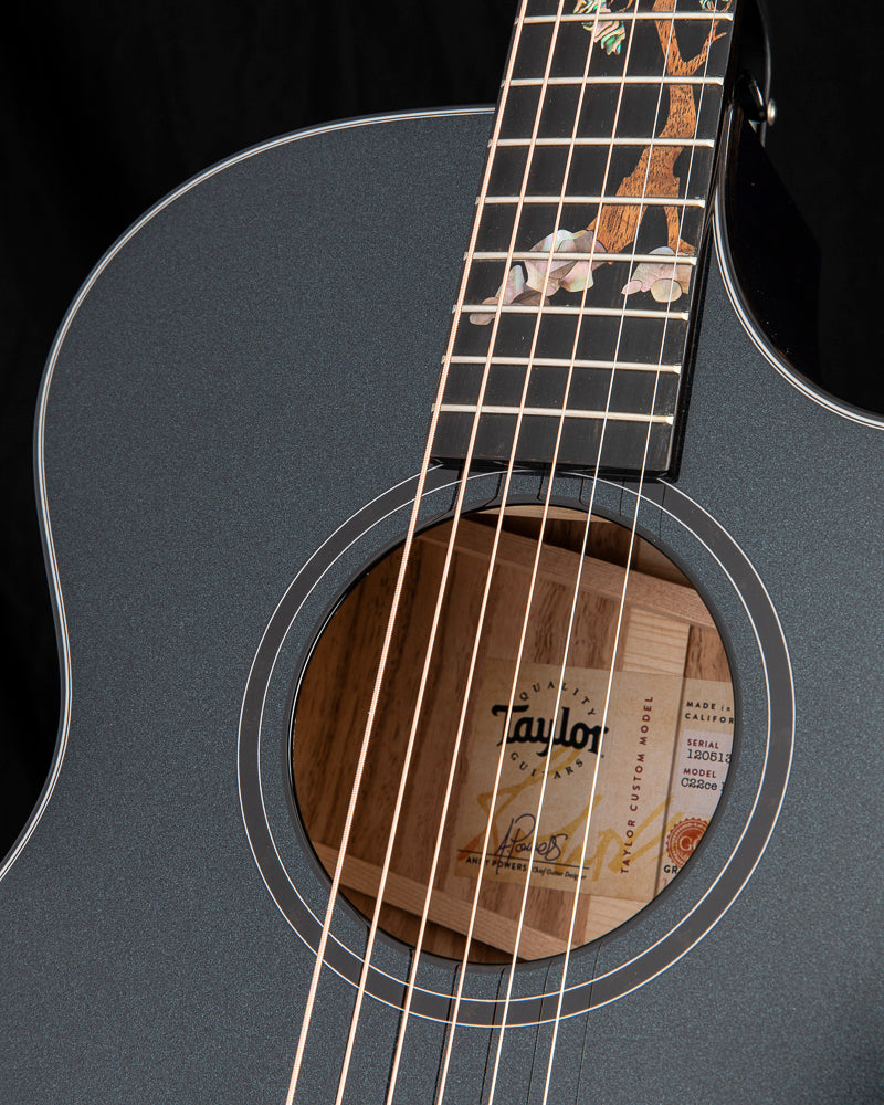 Taylor Custom Grand Concert C22ce Dark Turquoise Metallic