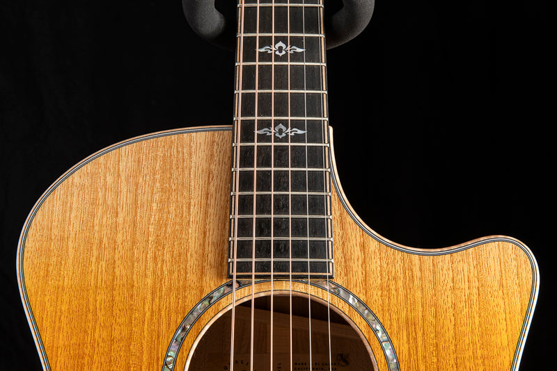 Taylor Catch Custom #11 C24ce Grand Auditorium Whiskey Sunrise Ombre