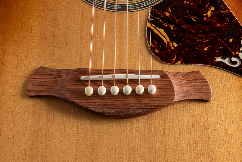 Taylor Gold Label K14e SB Sunburst Koa