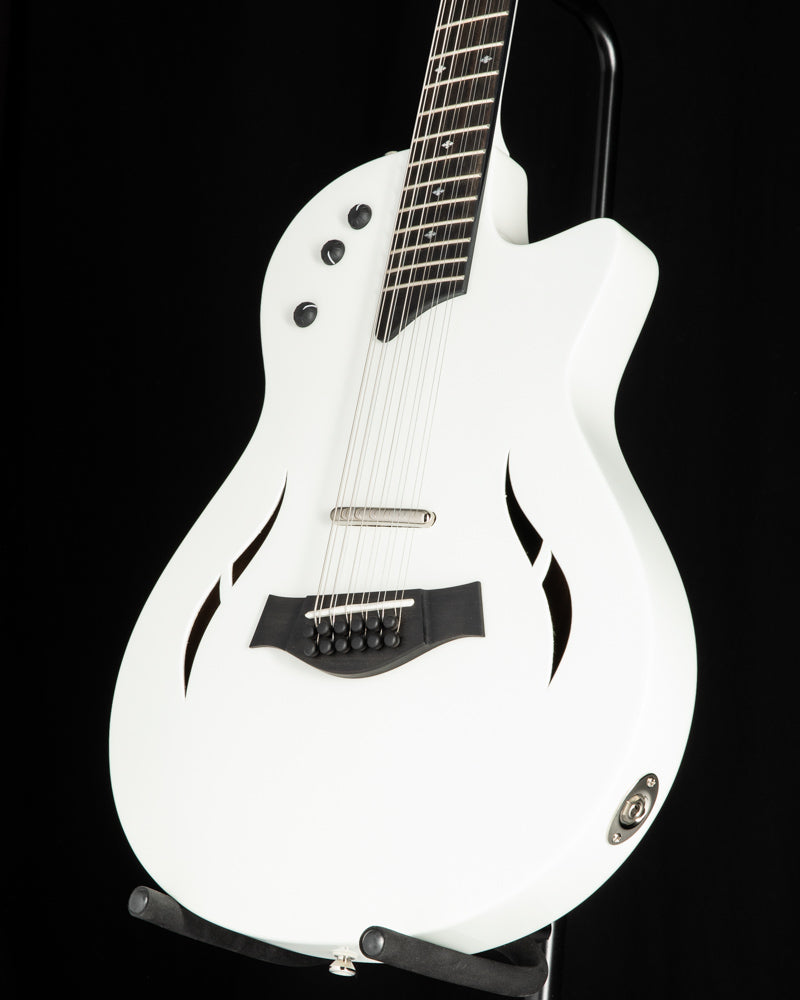 Taylor T5z Classic DLX 12-String Special Edition Arctic White
