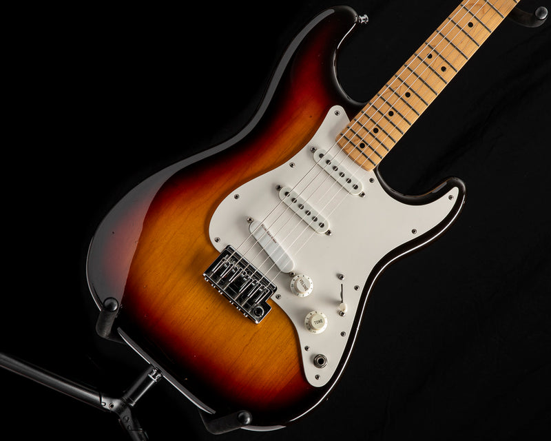 Used Fender Standard Stratocaster 3-Tone Sunburst