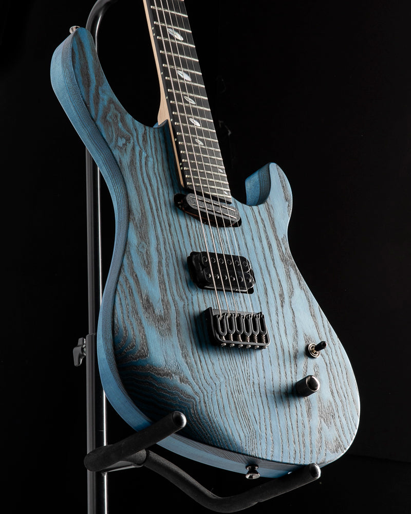 Caparison Radius Used Caparison Horus FX-AM Dark Blue Matte