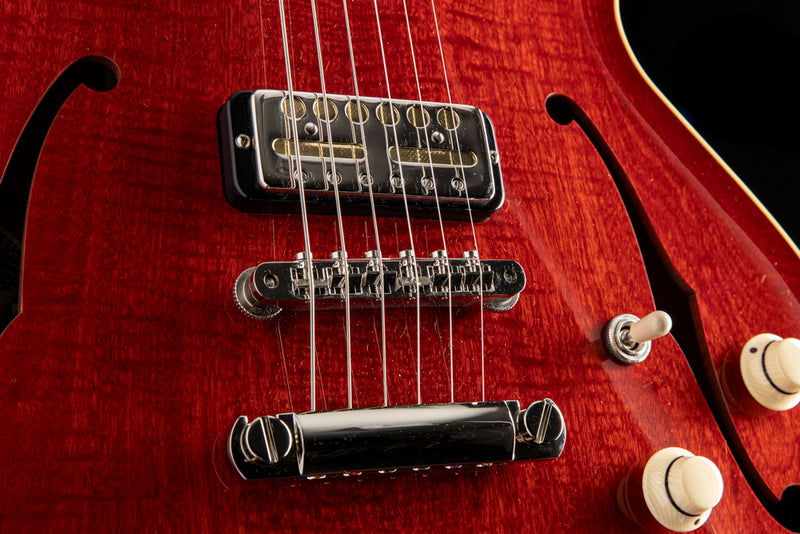 Used Collings I-35 Deluxe Faded Crimson