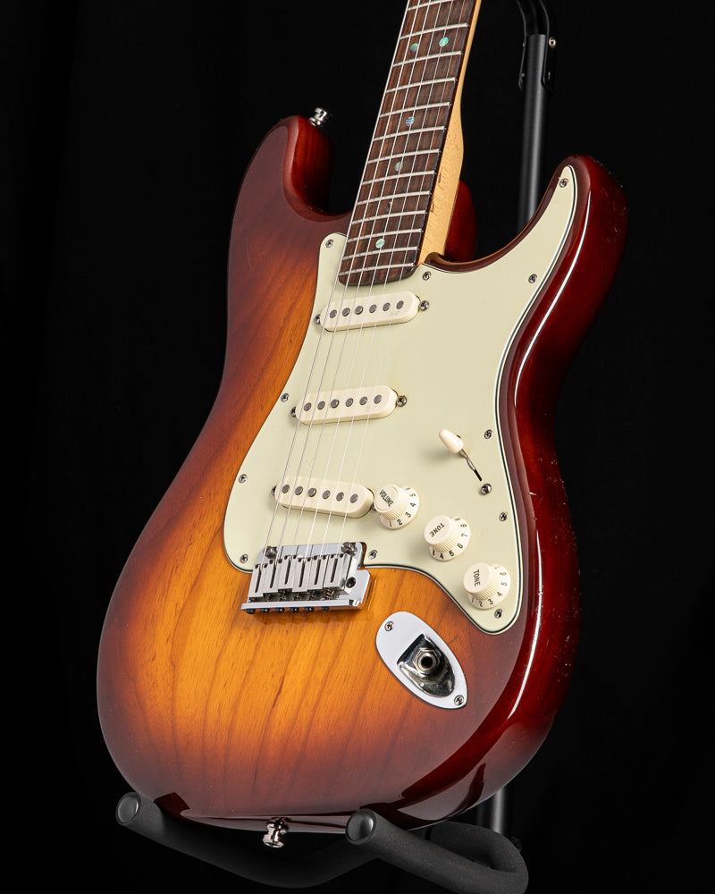 Used Fender American Deluxe Stratocaster Sienna Sunburst