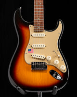Used Fender American Deluxe Stratocaster 3-Color Sunburst