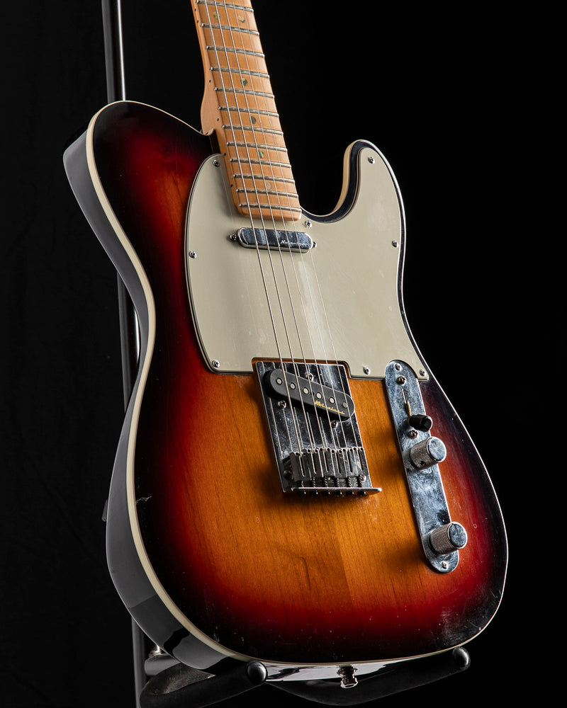 Used Fender American Deluxe Telecaster 3 Color Sunburst