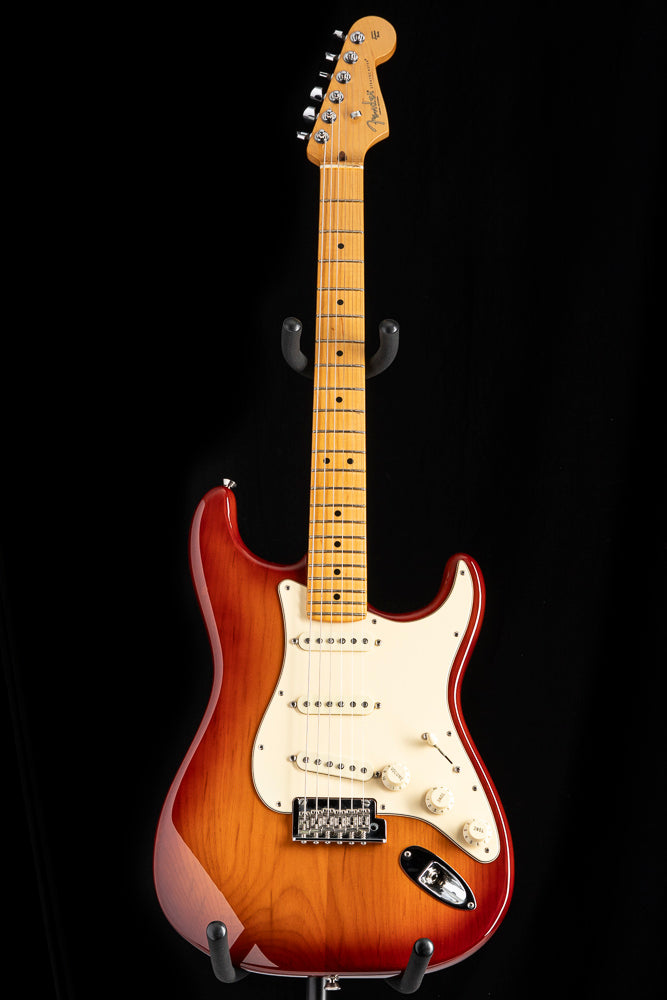 Used Fender American Professional II Stratocaster Sienna Sunburst