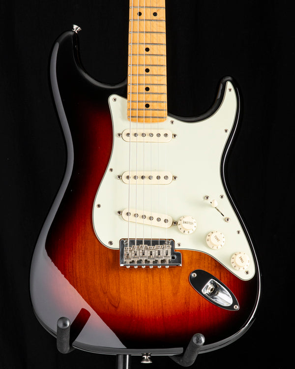 Used Fender American Professional Stratocaster 2 Color Sunburst