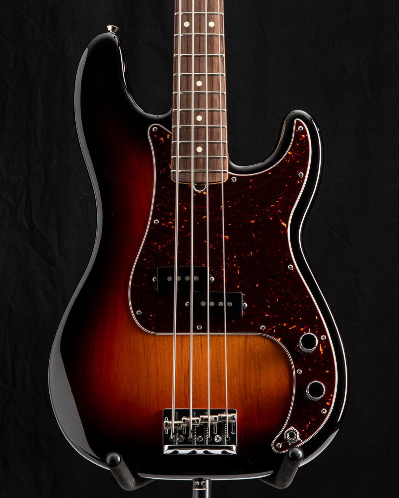 Used Fender American Professional Precision Bass 3-Color Sunburst