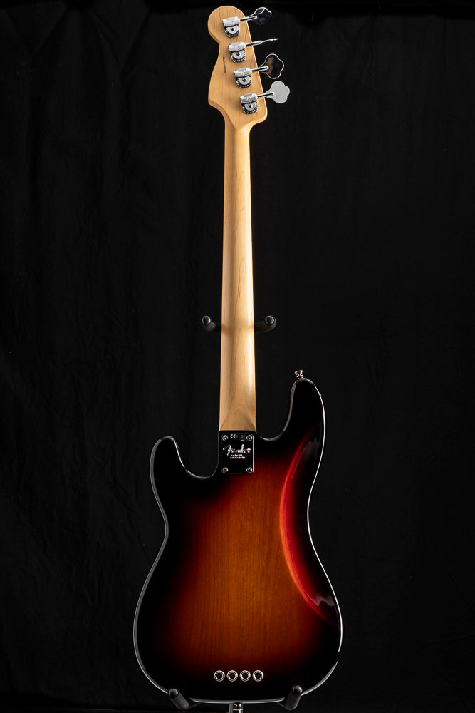 Used Fender American Professional Precision Bass 3-Color Sunburst