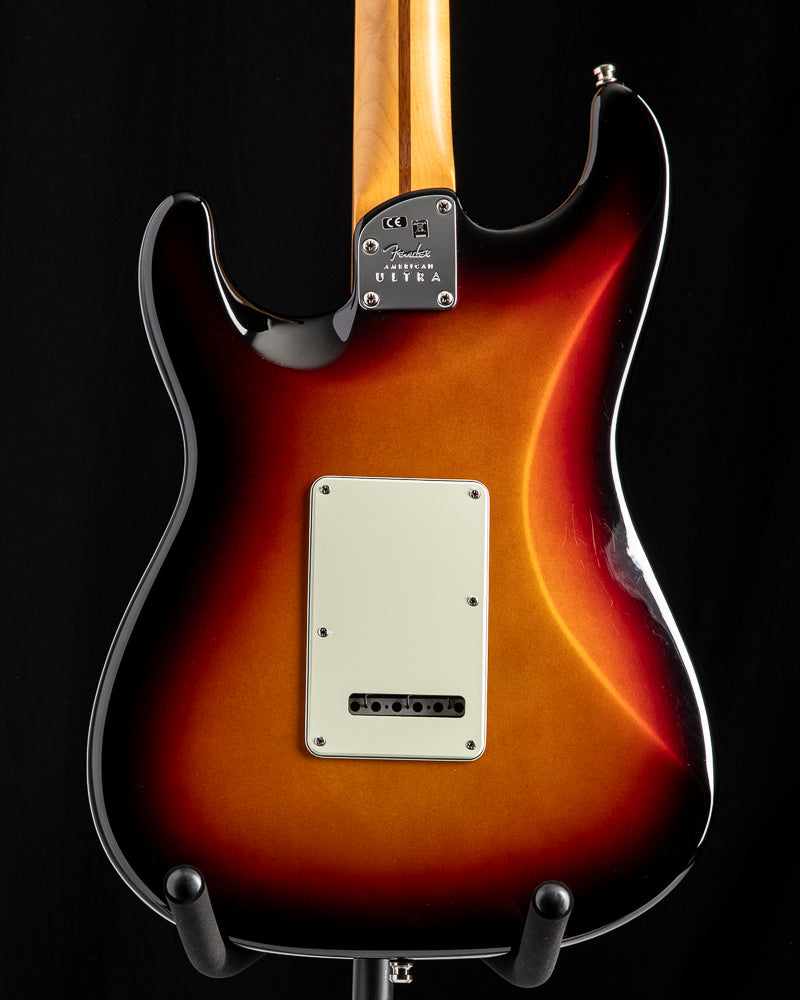 Used Fender American Ultra Stratocaster HSS Ultraburst