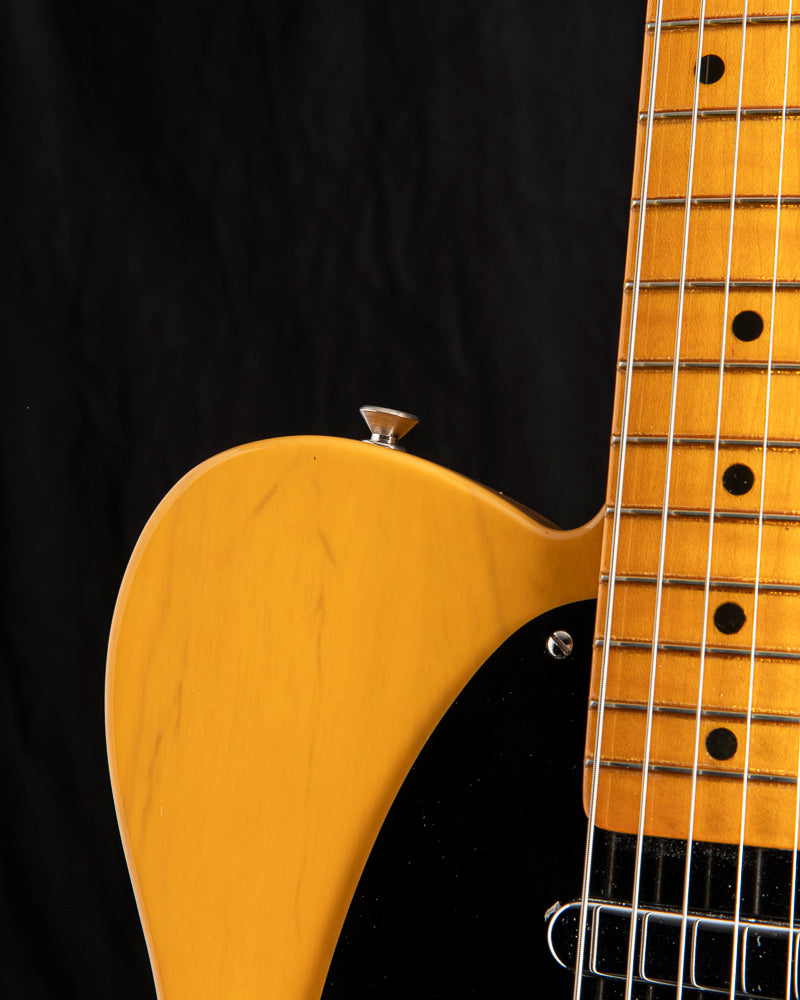 Used Fender American Vintage '52 Telecaster Butterscotch Blonde