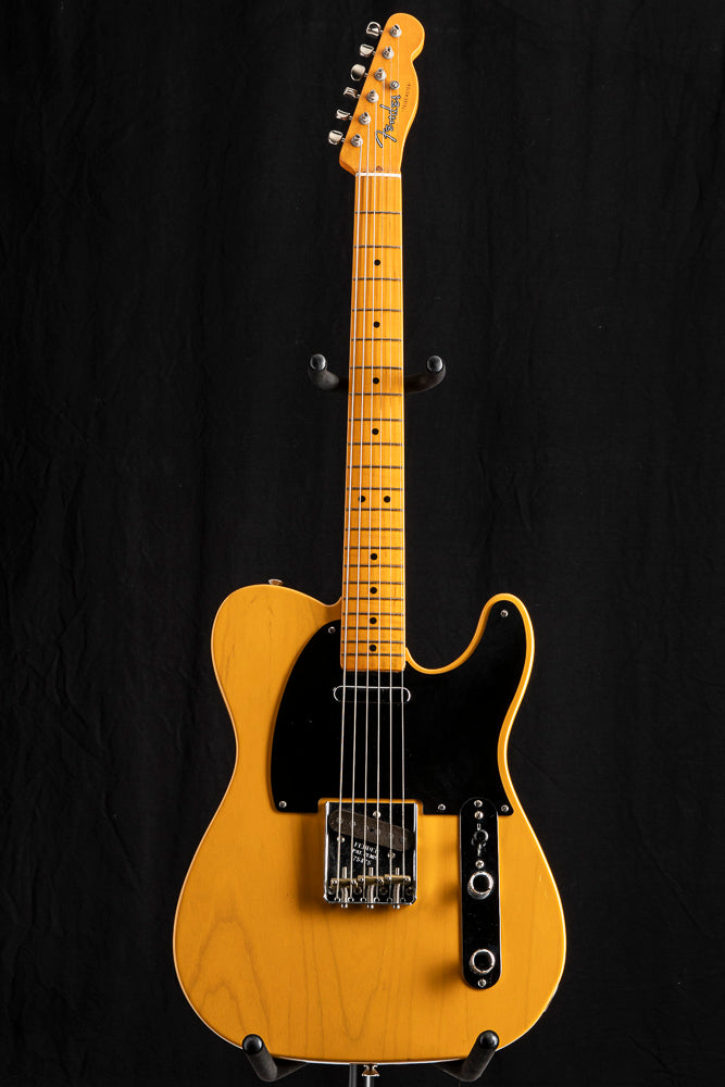 Used Fender American Vintage '52 Telecaster Butterscotch Blonde