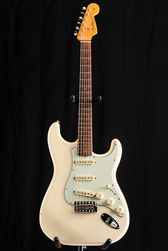 Used Fender American Vintage II 1961 Stratocaster Olympic White