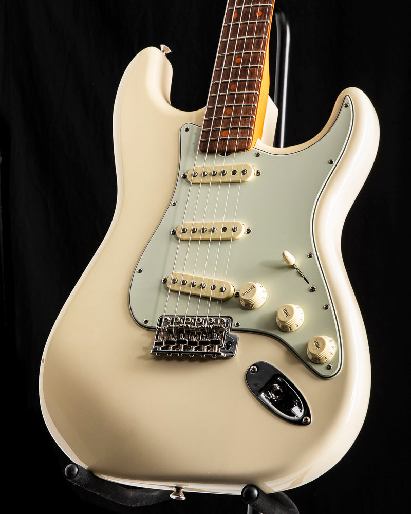 Used Fender American Vintage II 1961 Stratocaster Olympic White