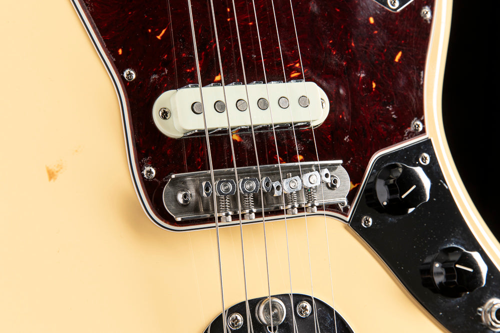 Used Fender American Vintage Reissue '65 Jaguar Olympic White