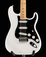 Used Fender Player Stratocaster Polar White