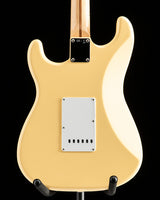 Used Fender Yngwie Malmsteen Stratocaster Vintage White