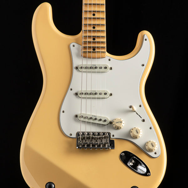 Used Fender Yngwie Malmsteen Stratocaster Vintage White