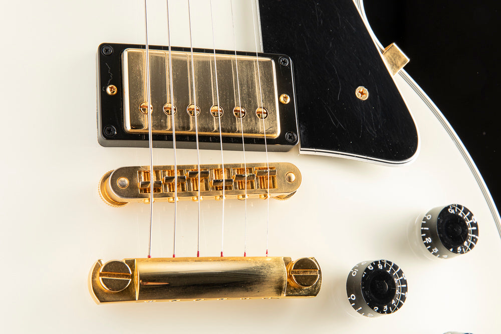 Les Paul Custom - Alpine White – Dave's Guitar Shop