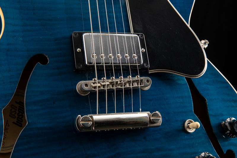 Used Gibson ES-335 Beale Street Blue