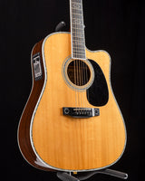 Used Martin DC-Aura Dreadnought Rosewood