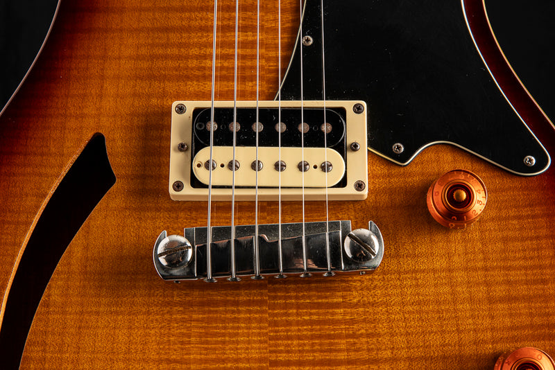 Used Paul Reed Smith SE Custom Semi-Hollow Tobacco Sunburst