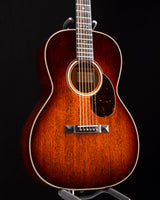 Used Santa Cruz 000 Mahogany Teardrop Sunburst