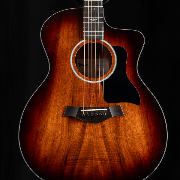 Used Taylor 224ce-K DLX Hawaiian Koa
