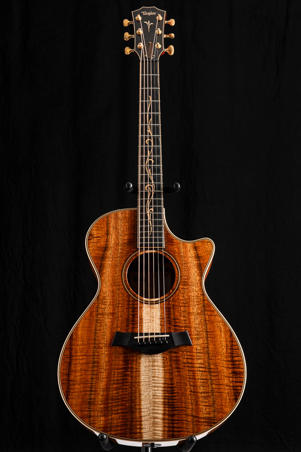 Used Taylor K22ce Hawaiian Koa