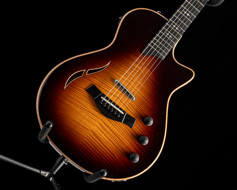Used Taylor T5z Pro Big Leaf Maple Tobacco Sunburst