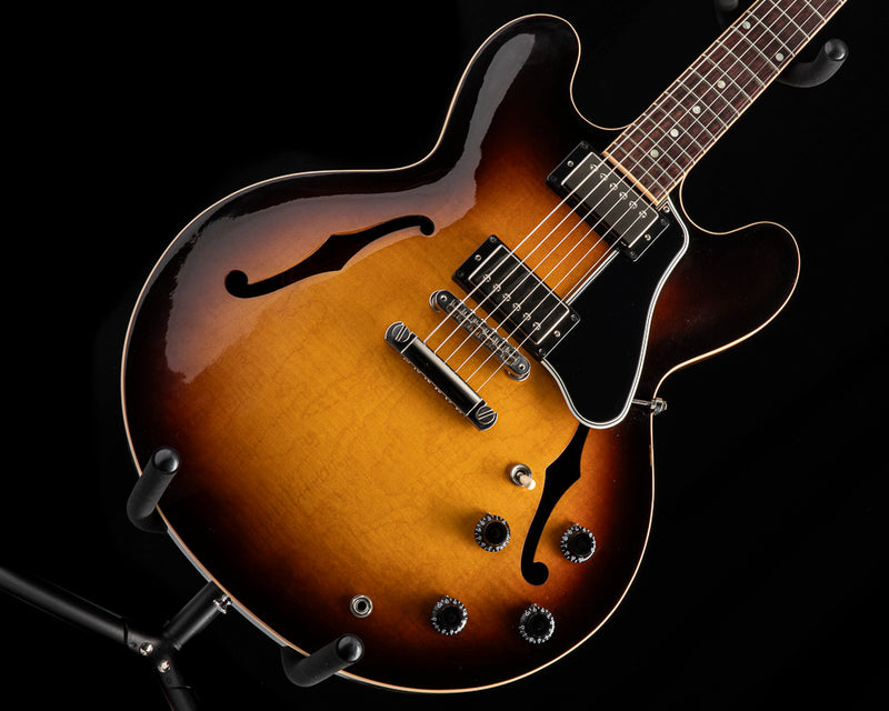 Used Gibson ES-335 Dot Tobacco Sunburst