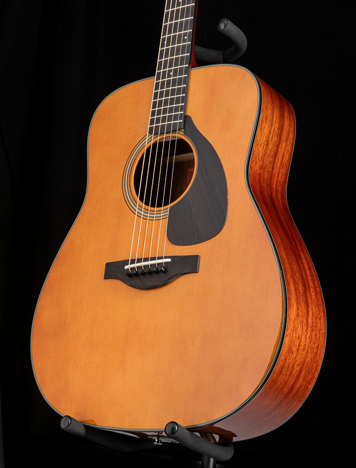 Yamaha Red Label FGX5 Natural