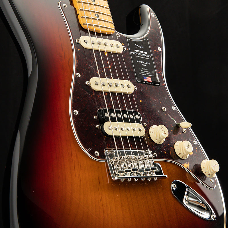 Fender American Professional II Stratocaster HSS 3 Color Sunburst